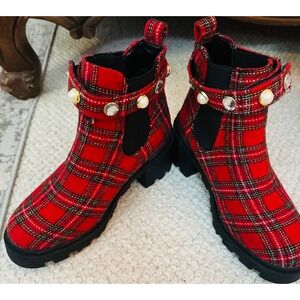 Jams World Favorite 4 Red Plaid Embellished Chelsea Boots Womens‎ Size 6 Medium